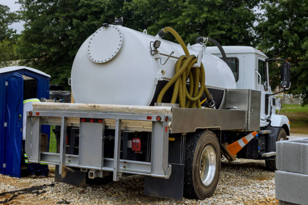 Best Luxury portable toilet rental  in Postville, IA